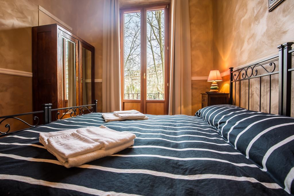 B&B Giovine Italia โรม ภายนอก รูปภาพ