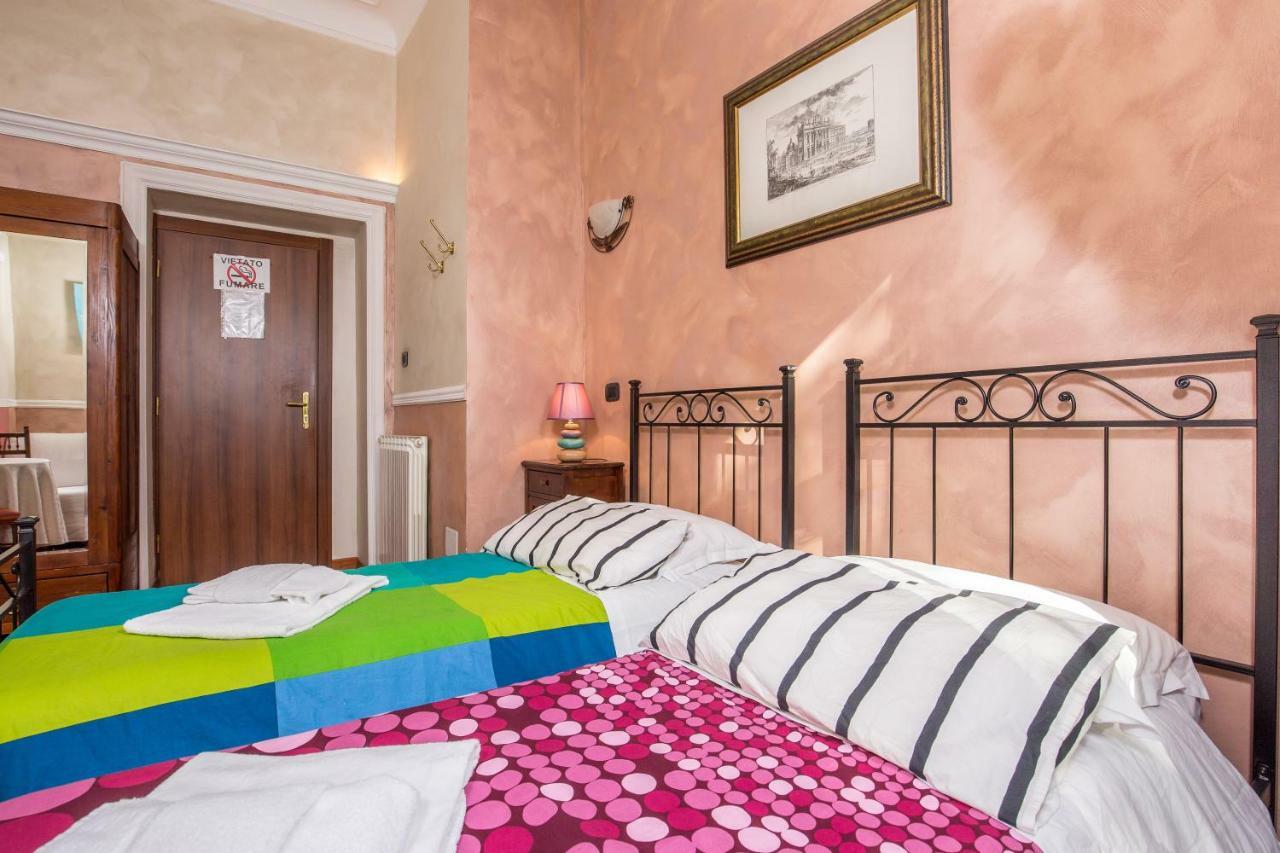B&B Giovine Italia โรม ภายนอก รูปภาพ
